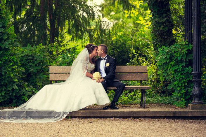 Hochzeitsfotograf in Köln Düsseldorf - Wir erstellen kreative und emotionale Hochzeitsreportagen und Filme in NRW