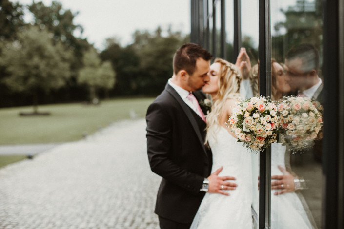 Hochzeitsfotograf in Köln Düsseldorf - Wir erstellen kreative und emotionale Hochzeitsreportagen und Filme in NRW